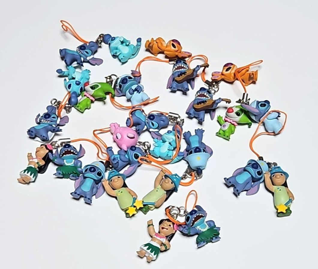 リロ&スティッチ　まとめ売り　ディズニー　スクランプ　　キャラクター　時計