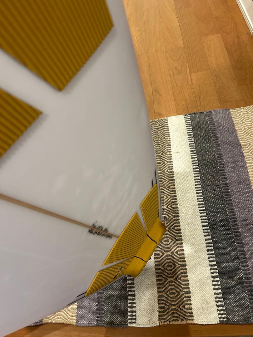 ネックベアード2 5'10 中古　1ラウンドのみ使用