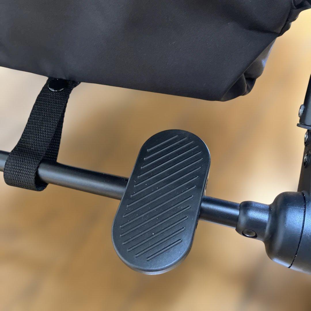 コムペットコンビ ペット用カート ルルテイル　マウナロアブラック×グレージュ