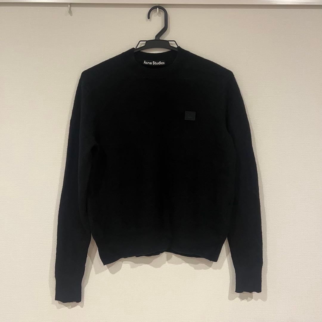 Acne Studios 黒　クルーネックセーター xxs