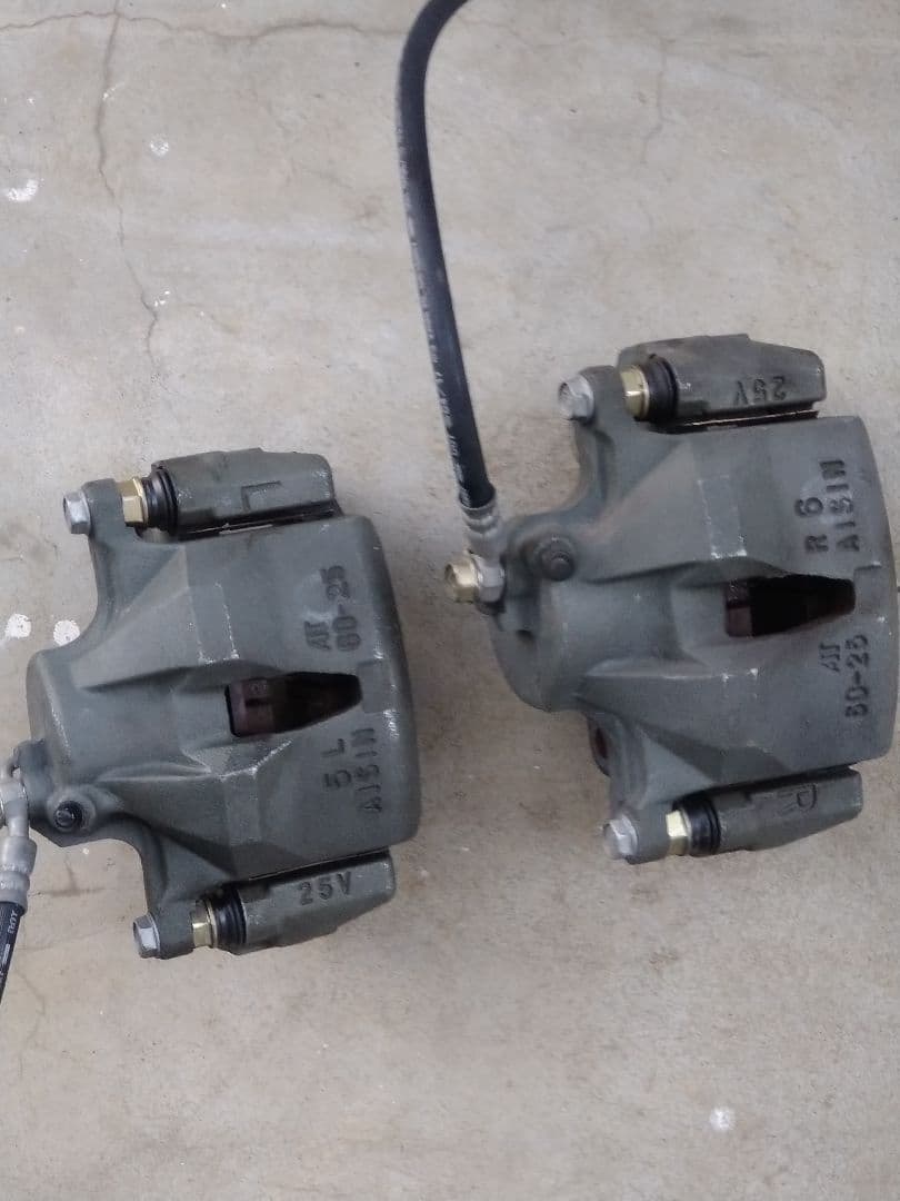 JZS171 後期ブレーキキャリパー ほぼ新品