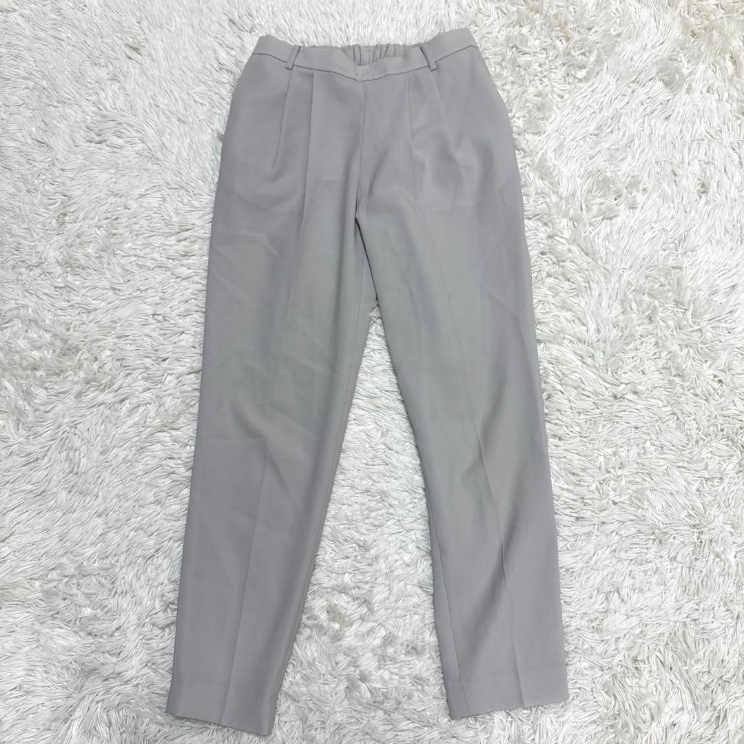 グリーンレーベルリラクシング　セットアップ　スーツ　ノーカラー　グレー　ダブル