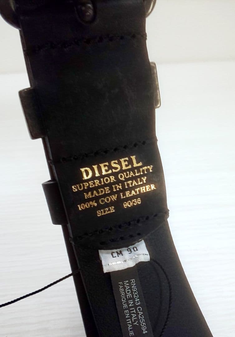 新品未使用タグ付 イタリア製 DIESEL ヴィンテージ加工 カウレザーベルト