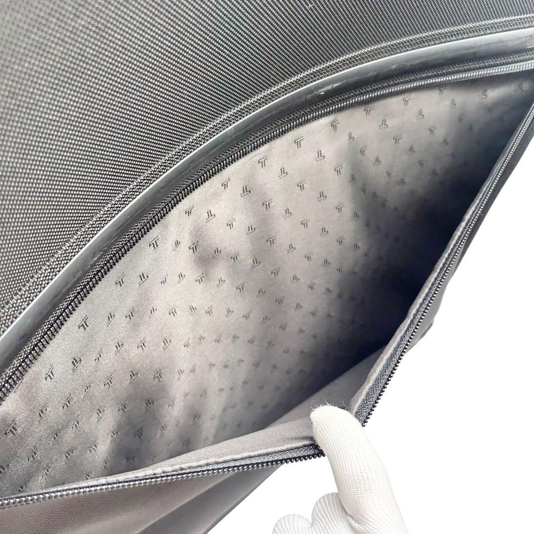 【良品】トゥミ キャリーケース 大型 22028D4 2輪キャスター 80L