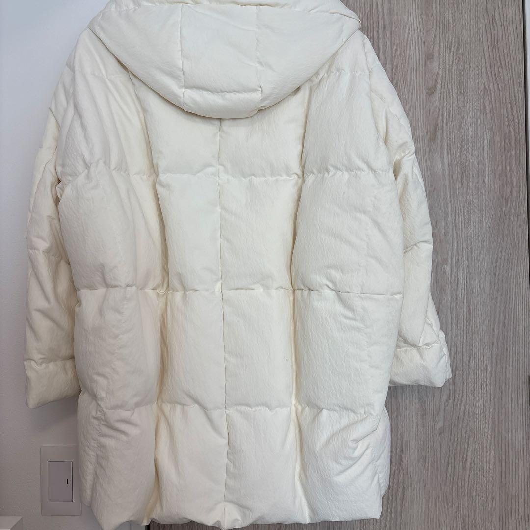 ミラショーン　フード付ダウンジャケット