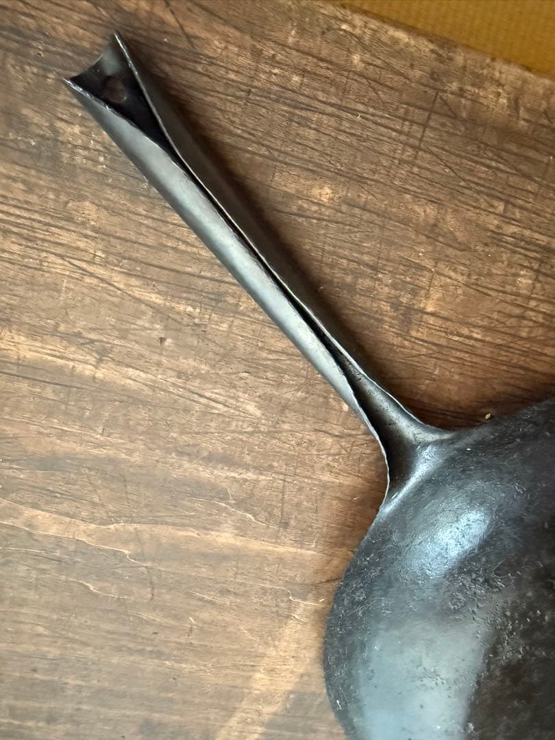 中村智美　フライパン　人気　完売　入手困難　成田理俊