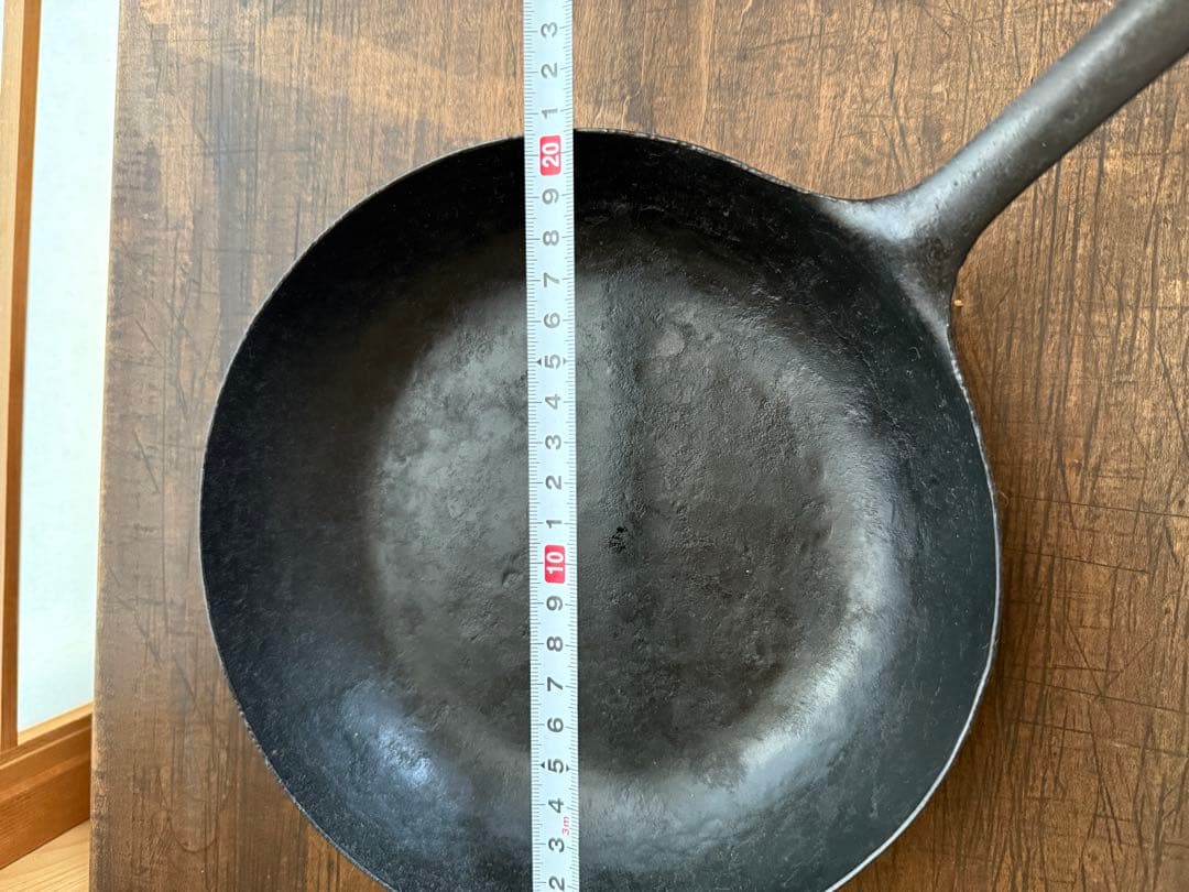 中村智美　フライパン　人気　完売　入手困難　成田理俊