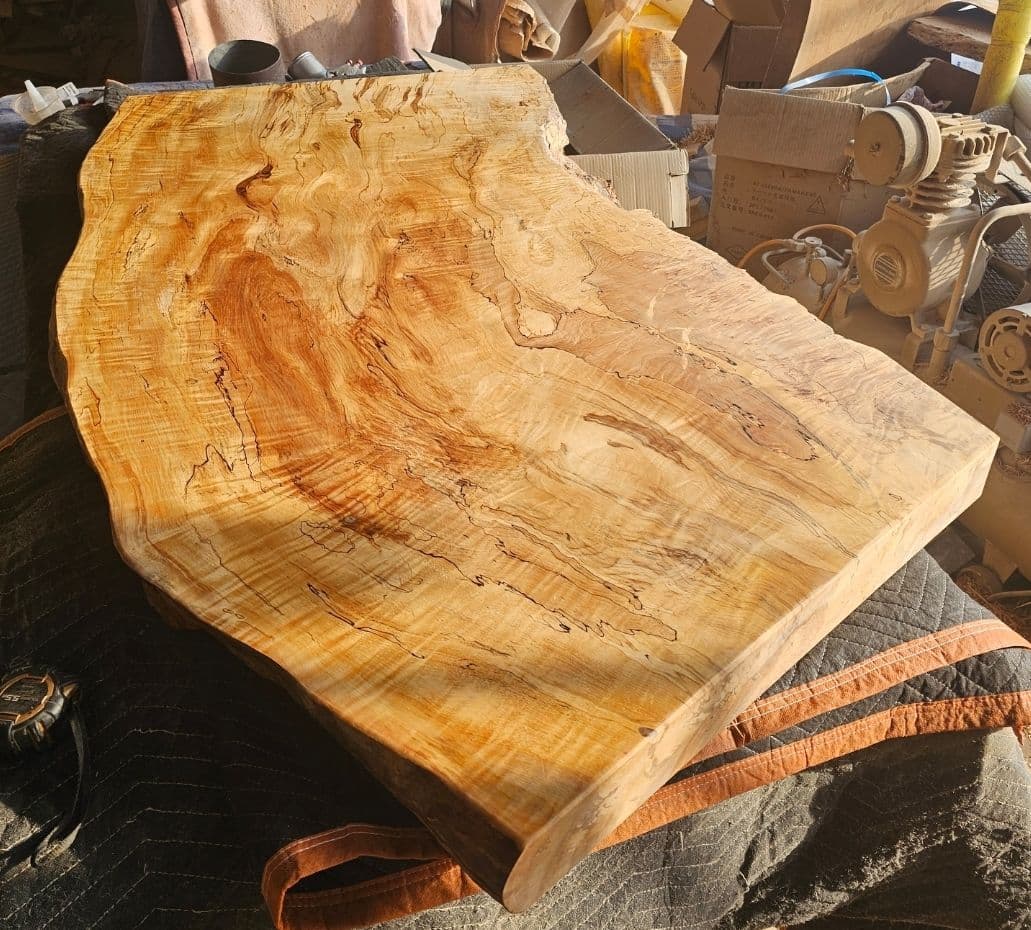 今週のみ特別価格　栃　ダイニング　テーブル　最高級　座卓　リビング　カウンター