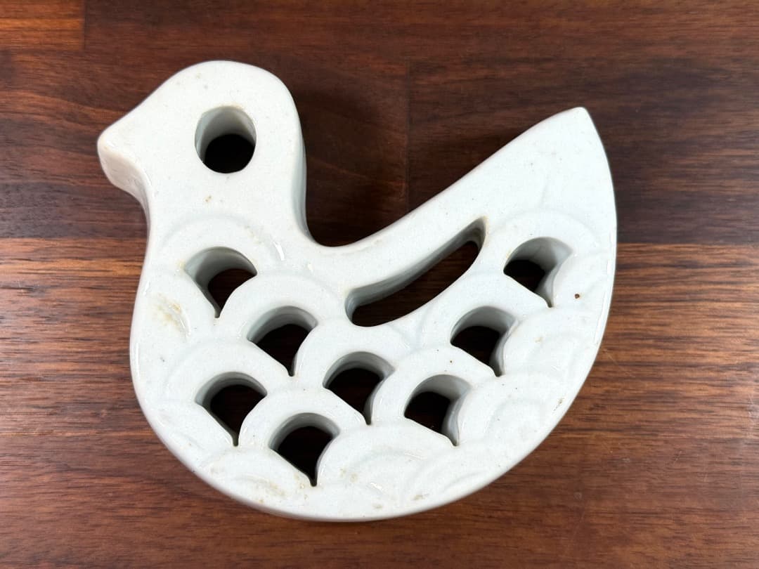 【戦前ヴィンテージ】鳥型 白磁の花留め 置物