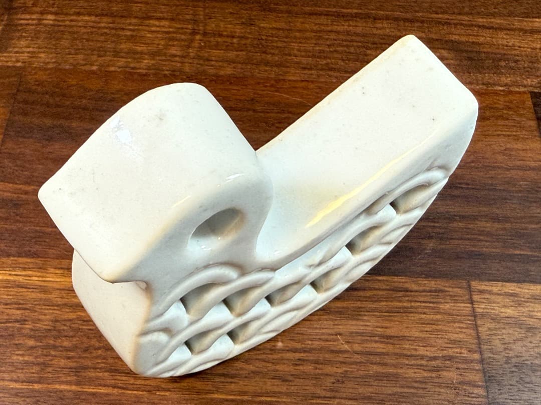 【戦前ヴィンテージ】鳥型 白磁の花留め 置物