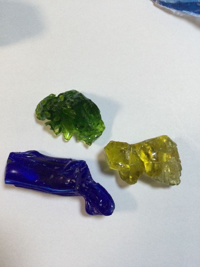 アンダラクリスタル5個セット，セレスタイト原石，アメジスト、水晶　観賞石