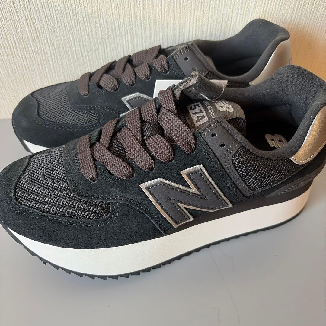 【新品未使用】ニューバランス スニーカー WL574Z ブラック 24.5cm
