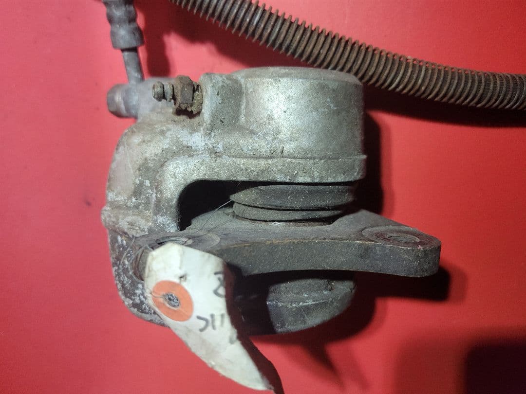 Z400FX★フロントブレーキキャリパー☆一式