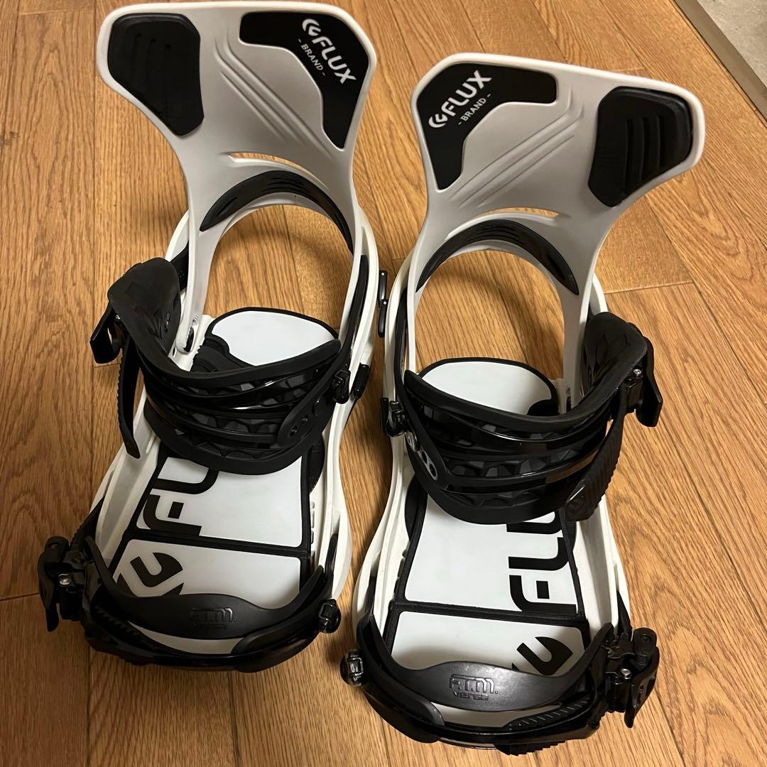 FLUX DS 22-23 ビンディング Mサイズ ホワイト/ブラック
