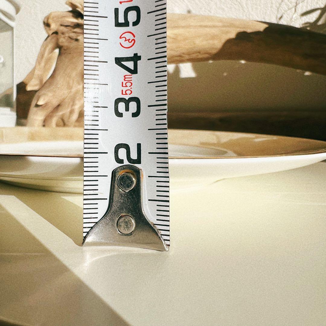 新品未使用ウェッジウッド廃盤ワイルドストロベリーフリルム