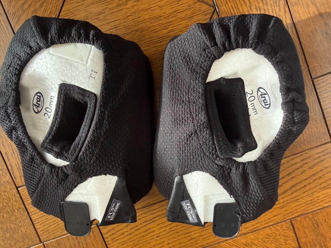 Arai アライ ヘルメット ラパイドNEO 白 S55、56cm