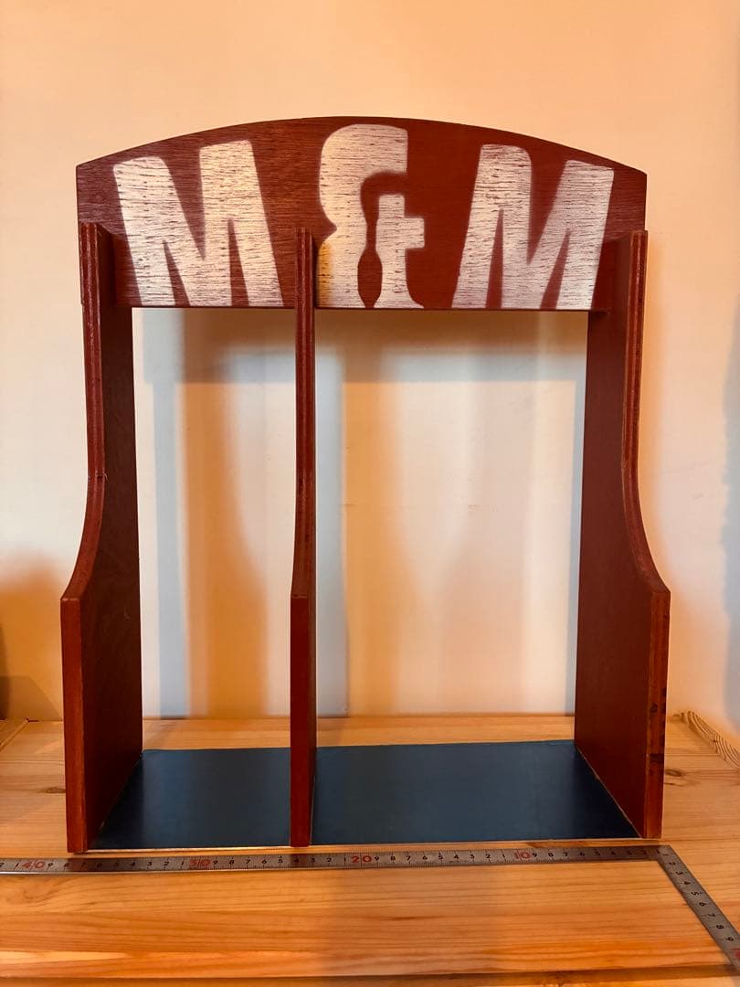 M&M カスタムパフォーマンス 木製収納ラック　エムアンドエム　本立て