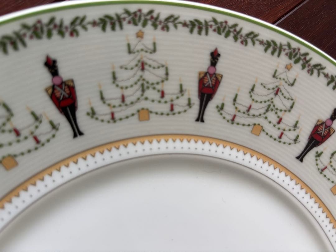 ベルナルド クリスマス柄　プレート約26センチ　３枚セット BERNARDAUD