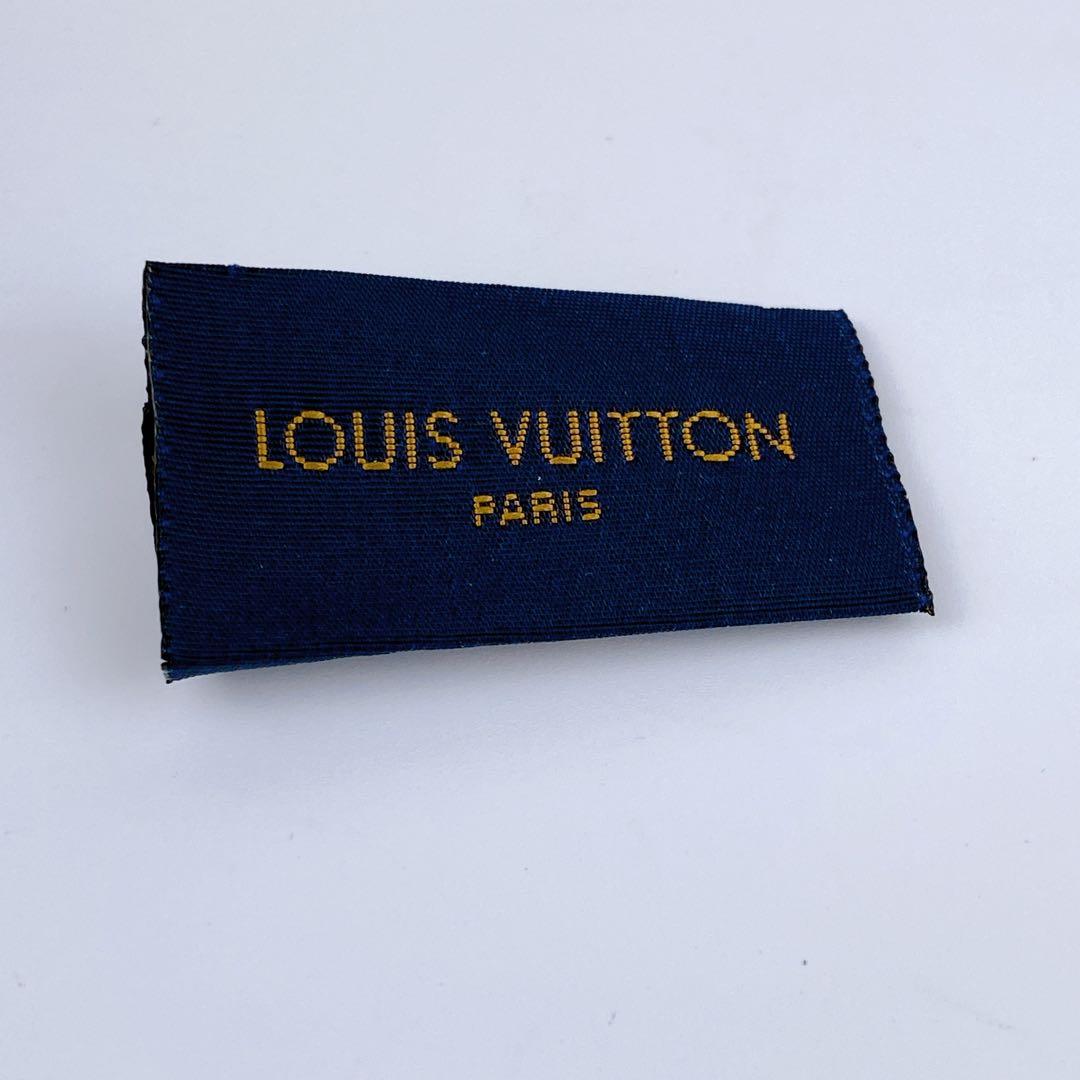 美品 VUITTON シュシュ モノグラム マルチカラー ロゴ金具