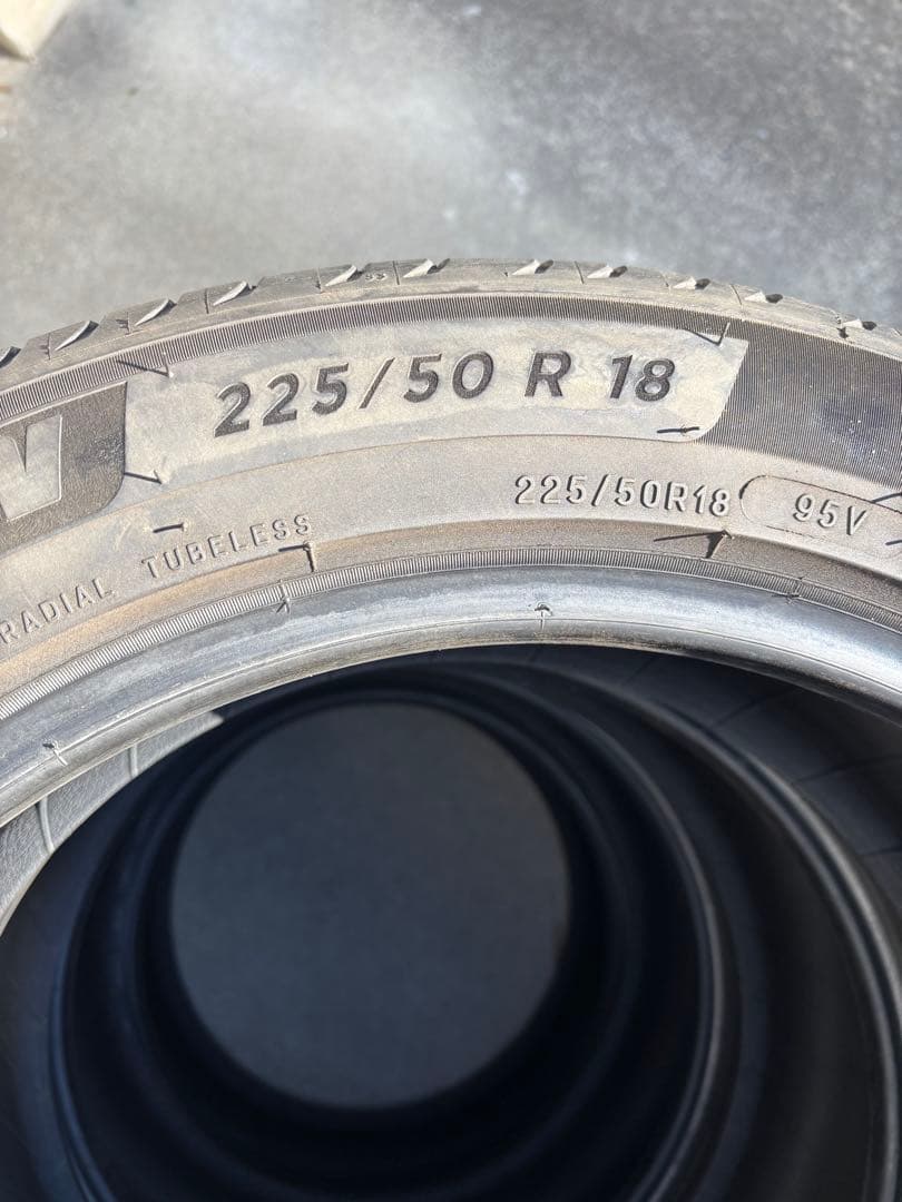 ①225/50R18 ミシュラン　プライマシー4 4本のうち２本