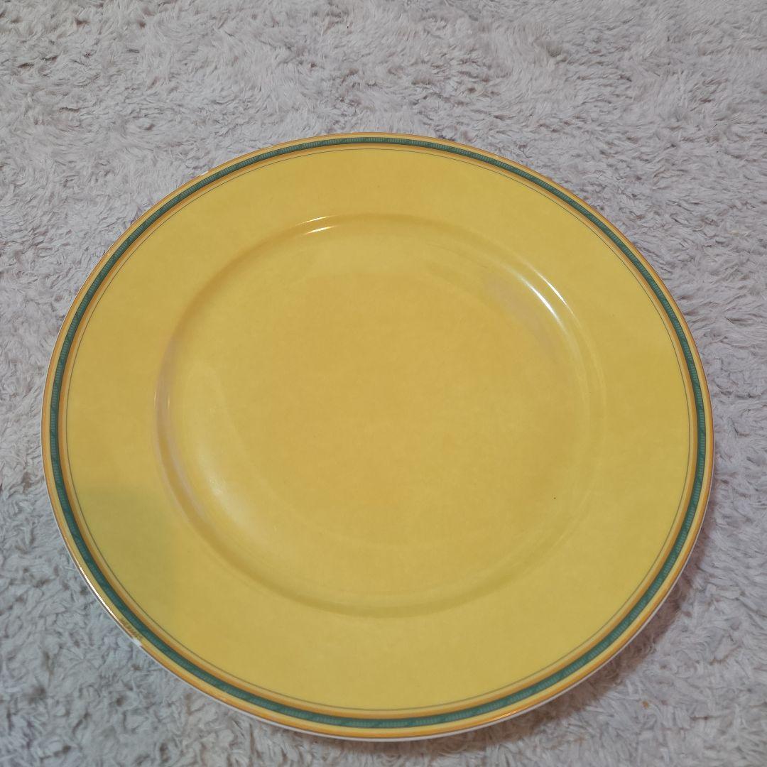 Hermès イエロー ストライプ皿