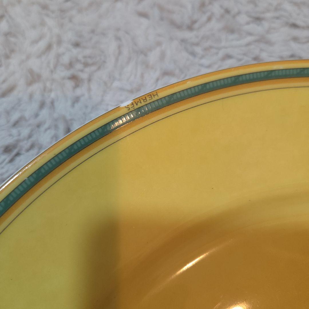 Hermès イエロー ストライプ皿