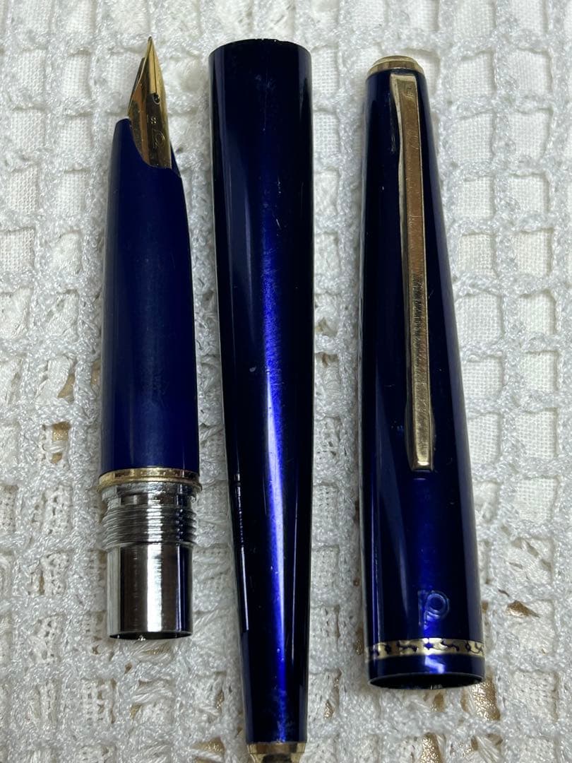 PILOT/万年筆18K /濃紺色ゴールド /エレガントな青い万年/細字