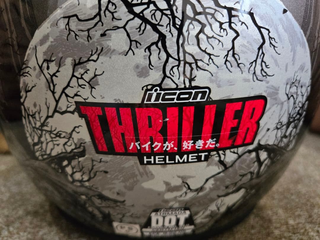 ICON 希少デザイン THRILLER 付属品あり Mサイズ