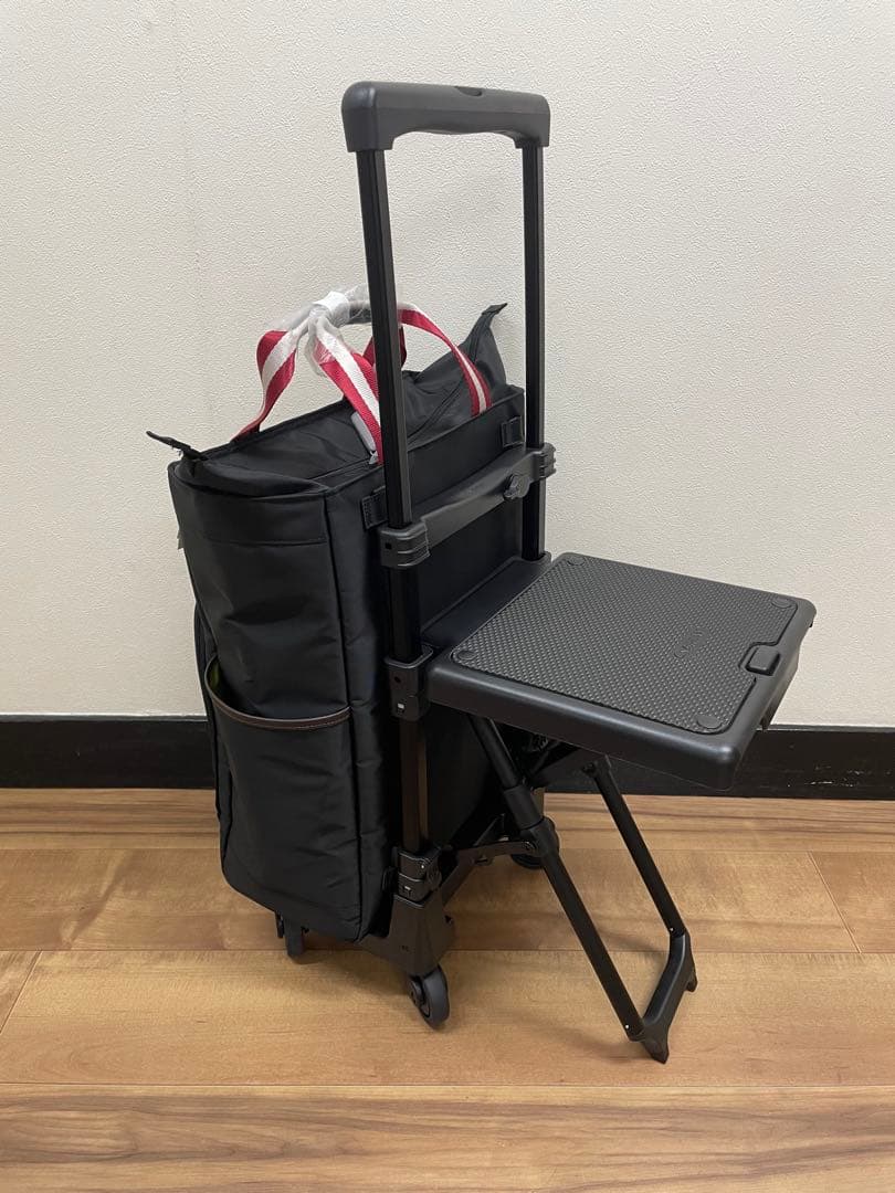 ◆未使用品◆ スワニー D-630 ポルド イス付 L21 ブラック×レッド色