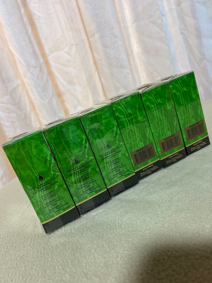 Eau de Toilette 6本セット