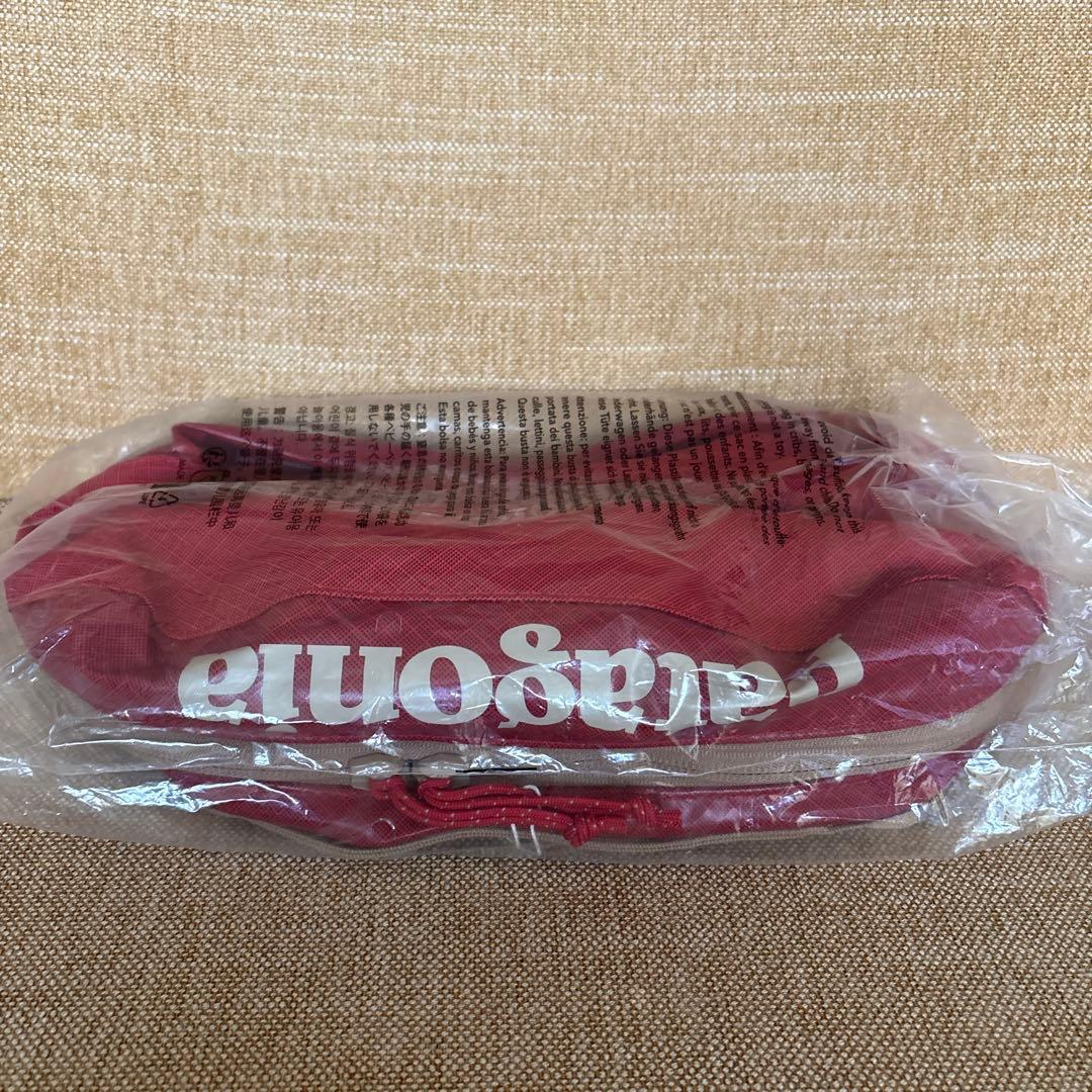 パタゴニア　49366 medium tgrd ブラックホールキューブ　未使用品