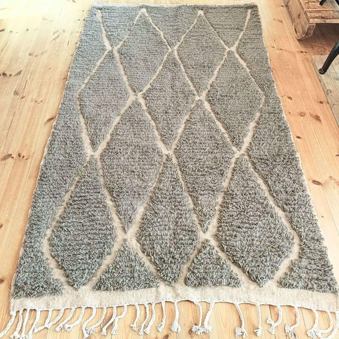 【大判！】L215cm ベニワレン グレー　フワフワ　新品 トライバルラグ