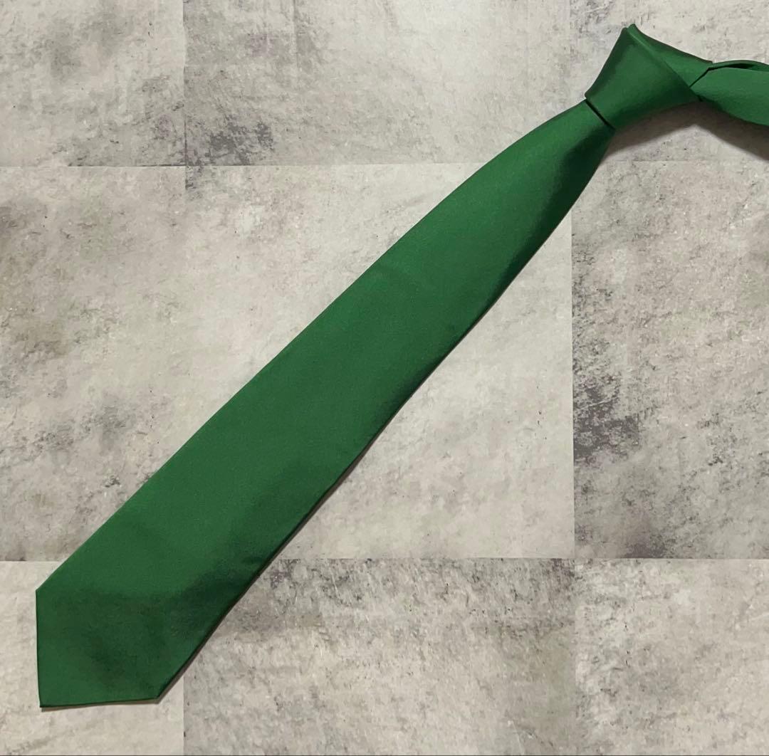 HERMES ネクタイ ハイブランド ソリッド グリーン