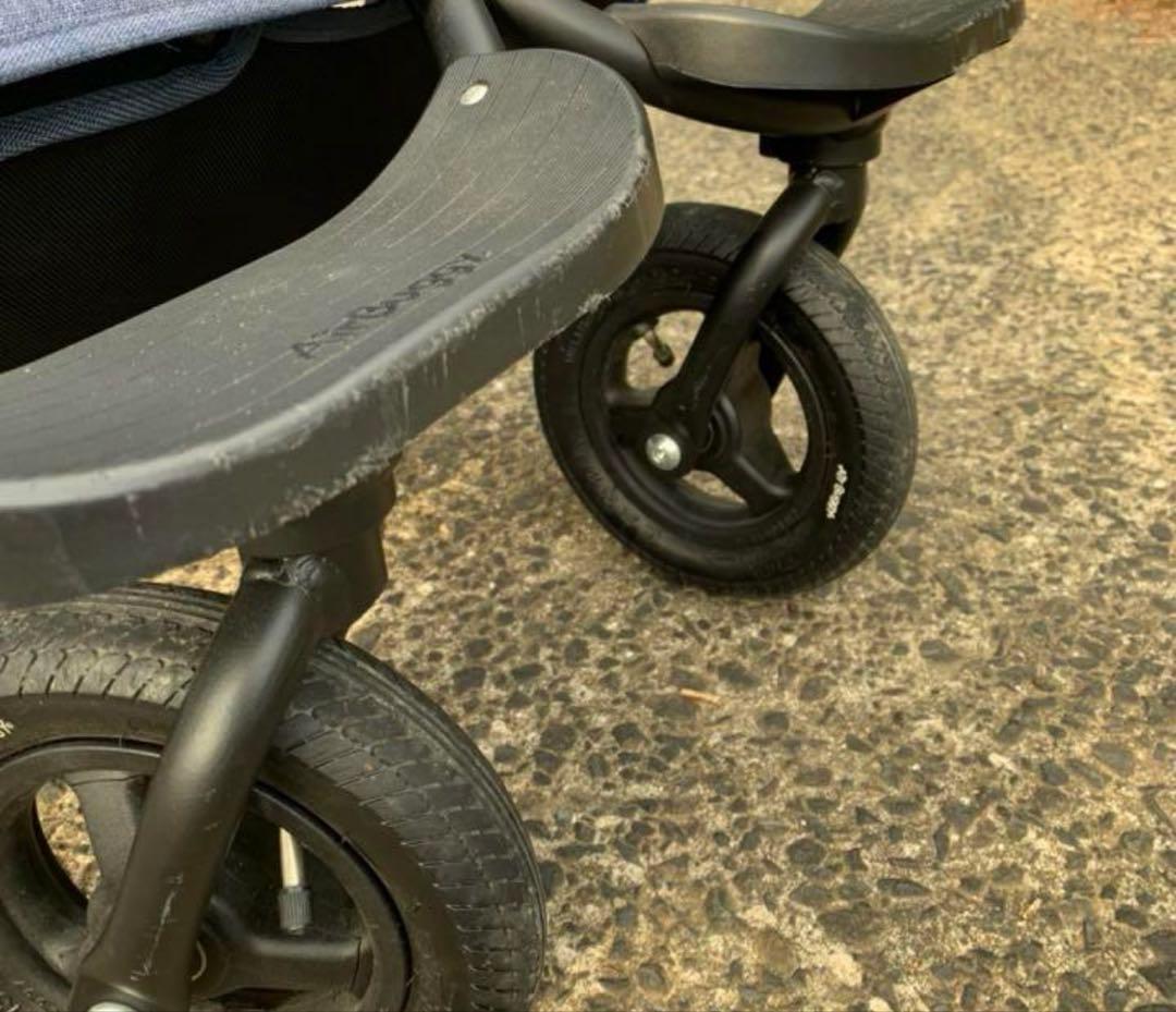 エアバギー　ココダブル　ダブルベビーカー　双子ベビーカー