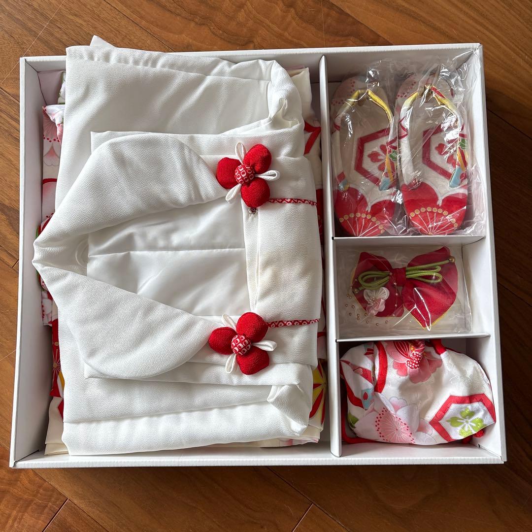 七五三　3歳　着物フルセット　下駄　巾着　付き　ユーズド