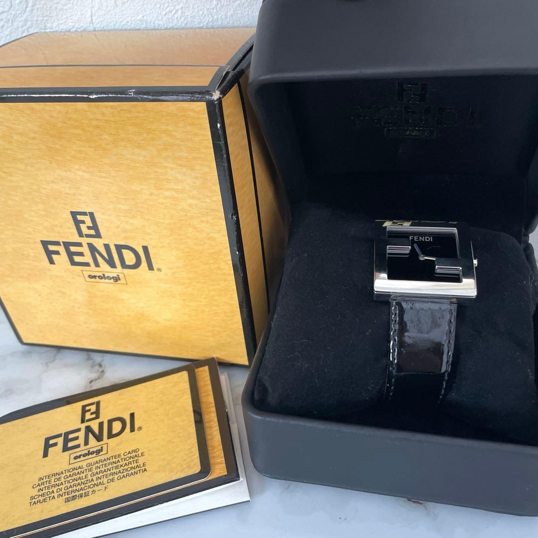 フェンディ　FENDI レディース　腕時計