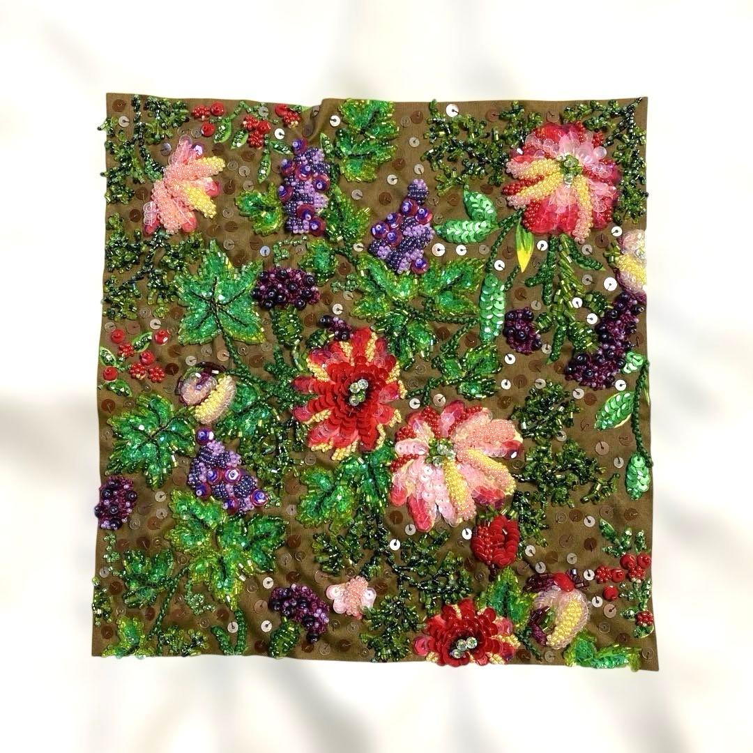 田川啓ニビーズ刺繍　秋