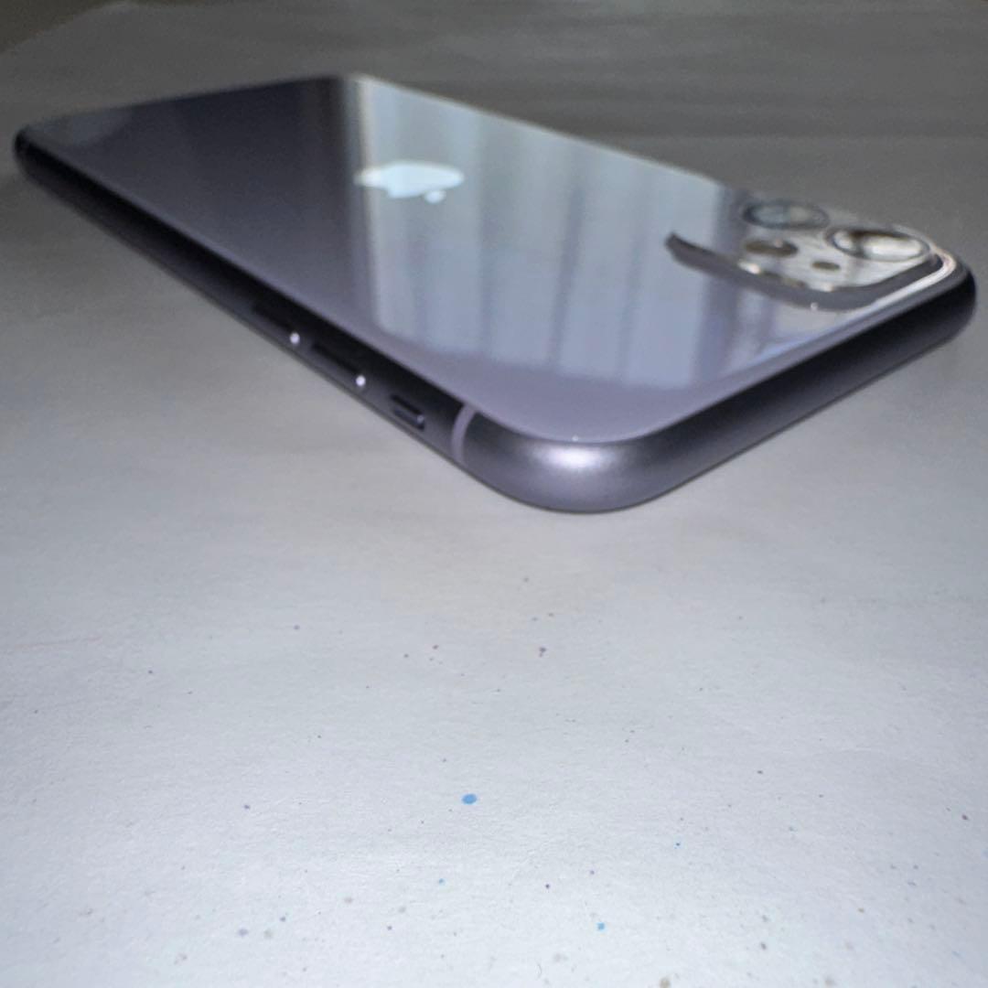 iPhone11 128GB SIMフリー　バッテリー82%