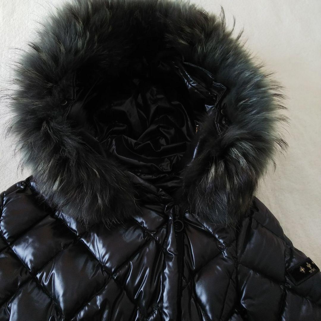 【美品 M】TATRAS タトラス 最高級 ダウンコート ジャケット ロゴ刺繍