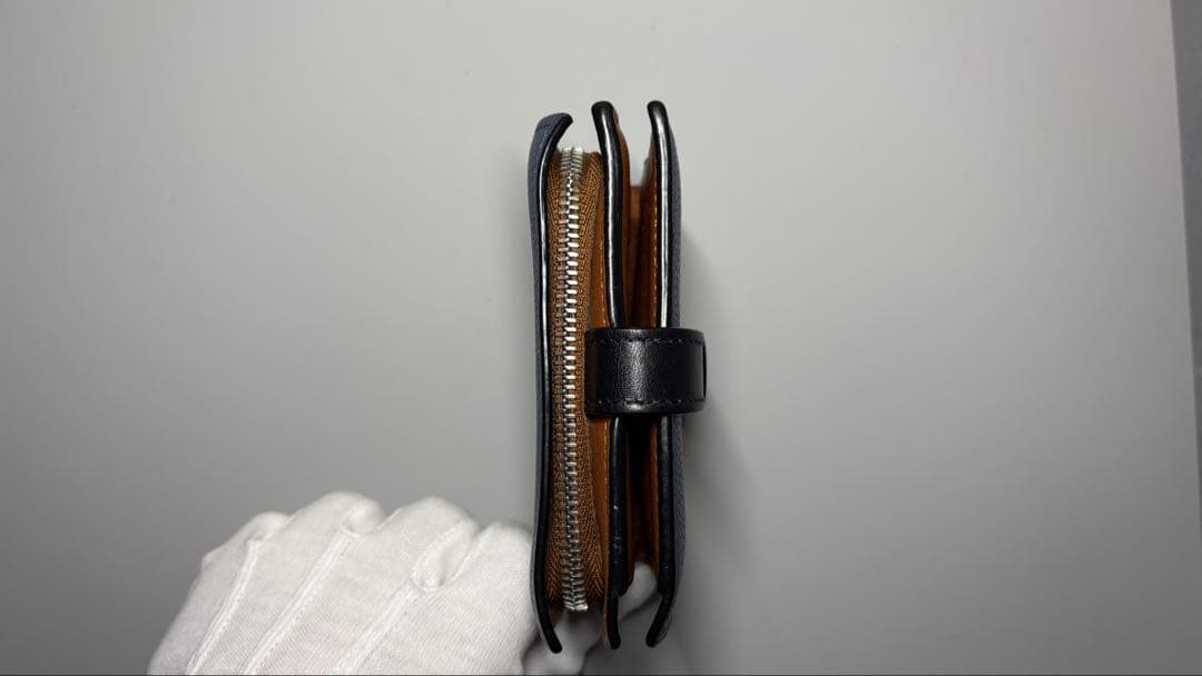 LOEWE ネイビー 二つ折り財布 コンパクトジップウォレット