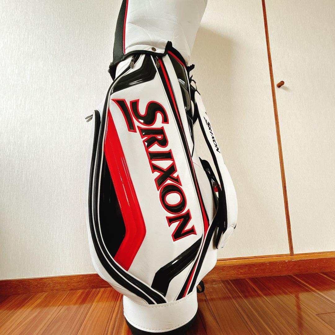 【美品✨早い者勝ち】人気モデル✨2024年スリクソン　キャディバッグ✨