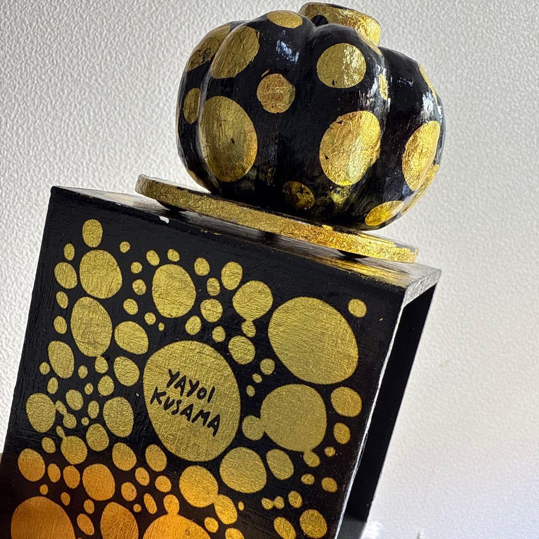 草間彌生　オブジェ