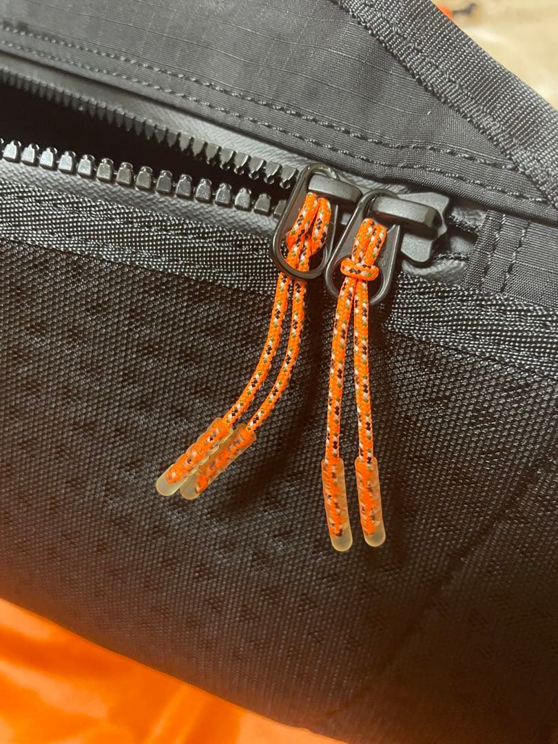 【美品】PORTER ポーター ボディバッグ ヘキサリア(S)682-17952