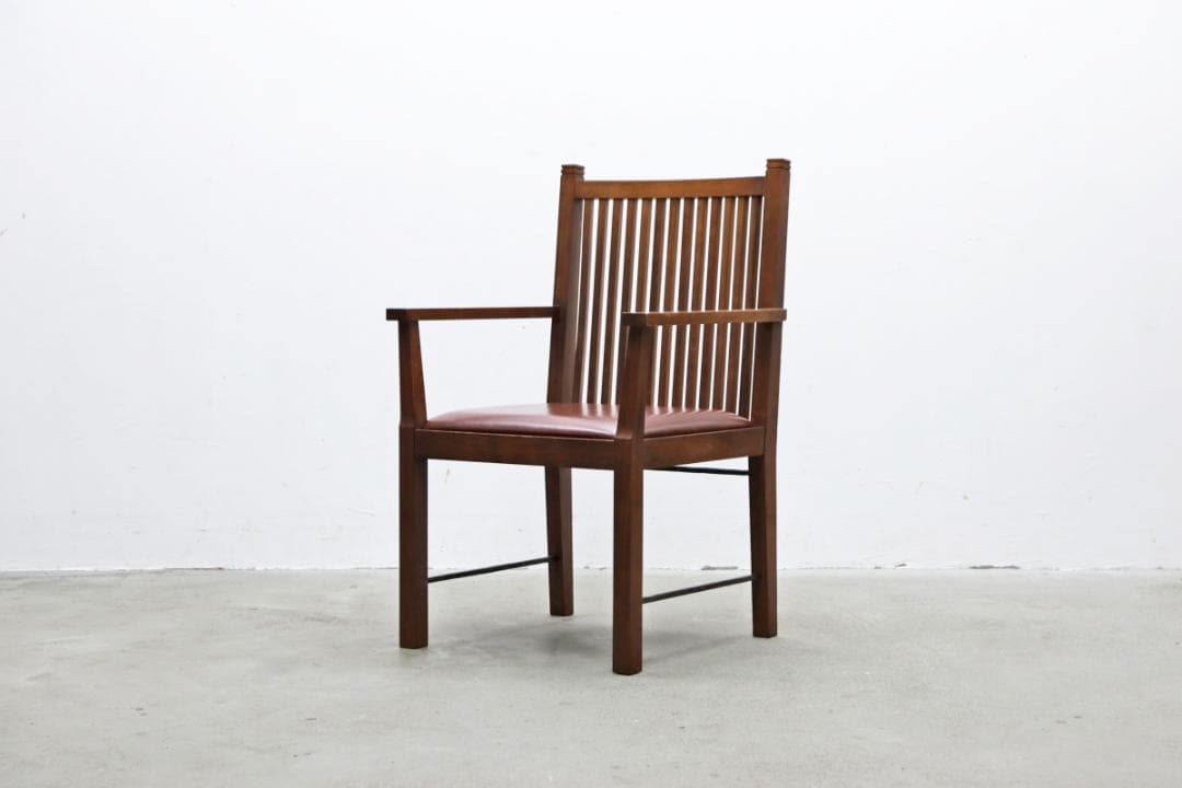 AREA エリア A-1-A 本革 ウォールナット アーム ダイニングチェア 1