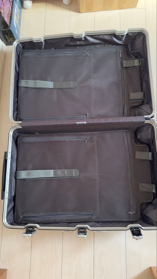 リモワ·キャリーケース美品