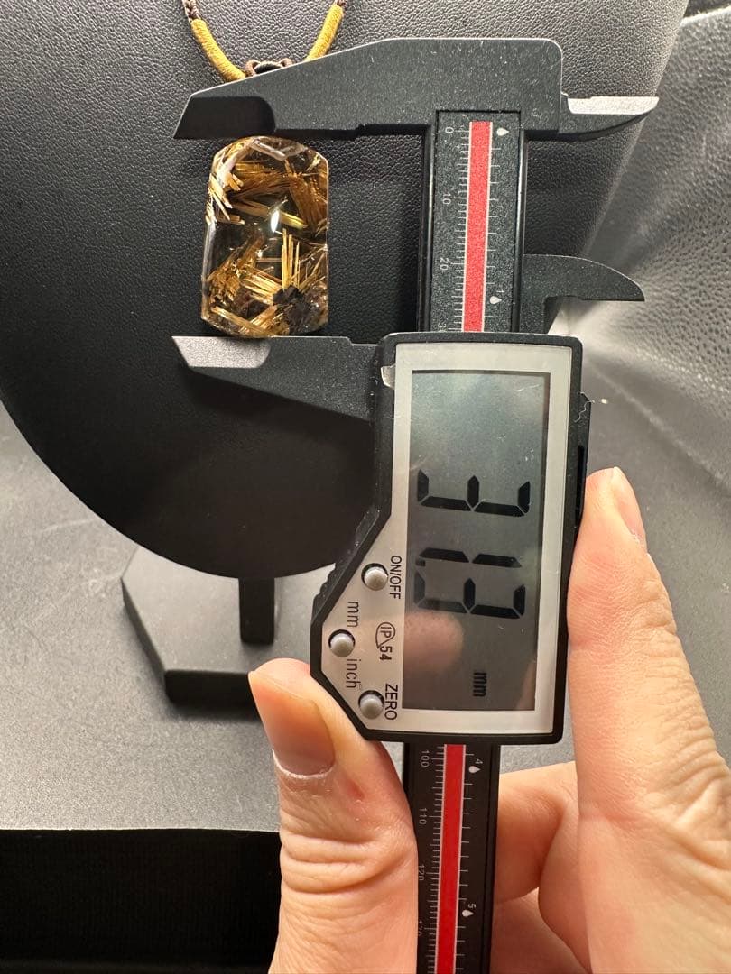 これは凄い！ルチルクォーツ ペンダントネックレス1月24日まで