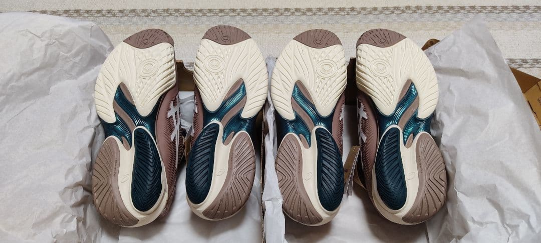 新品2個セット ASICS コートff 28.5cm