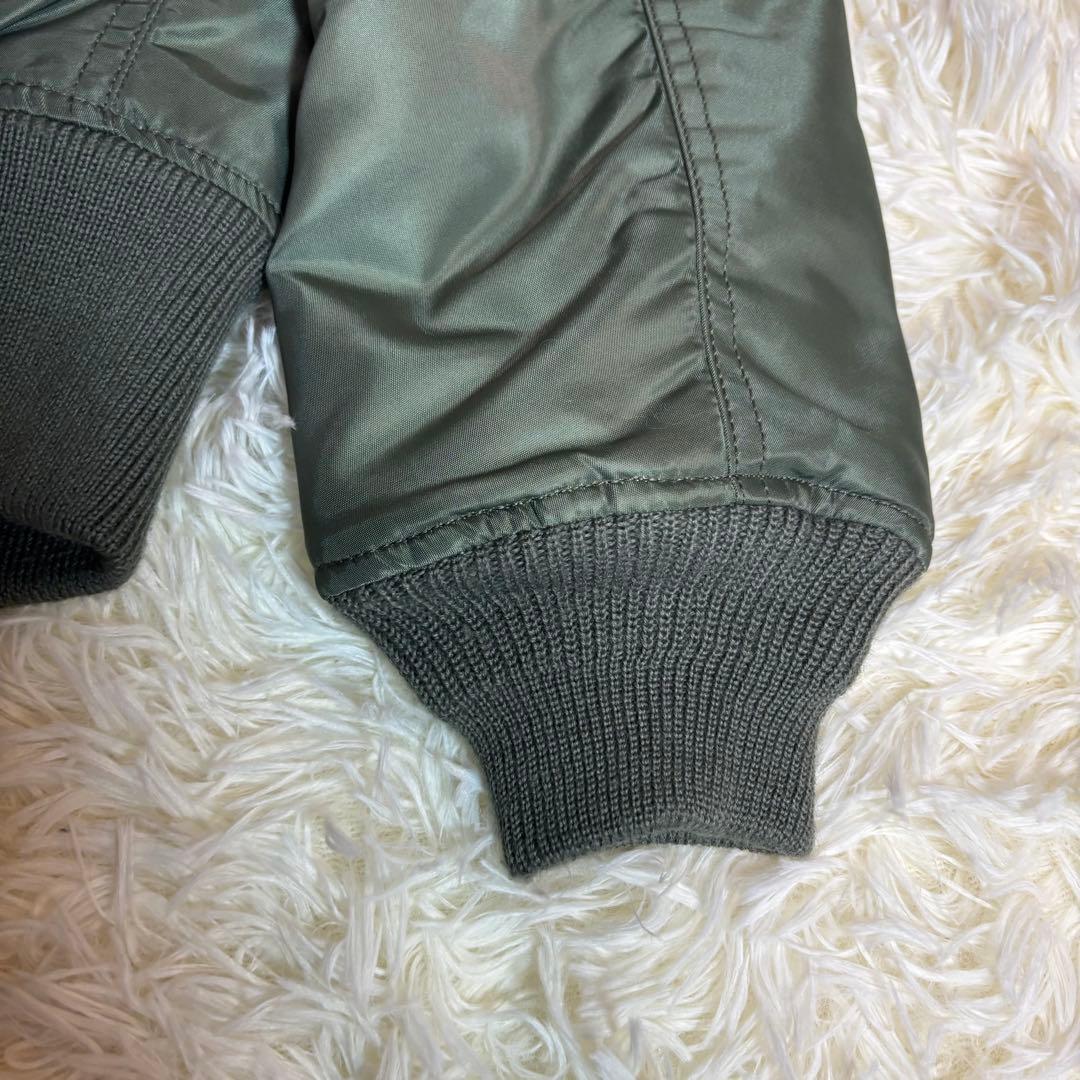 ✨　AVIREX フライトジャケット MA-1 トップガン 長渕剛 相棒 亀山薫