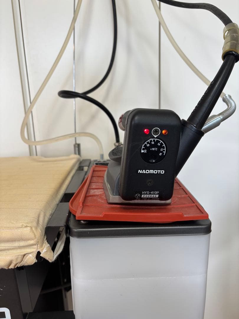 Q-ing/FB-8Sアイロン ナオモト スチーム バキューム