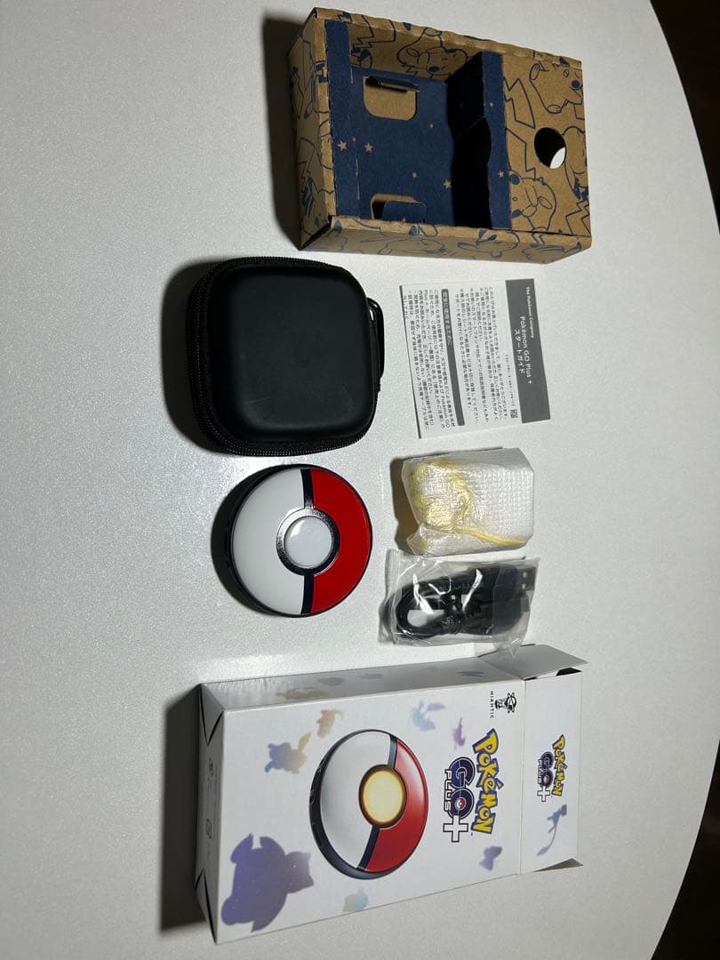 ポケモンGO Plus 赤・白